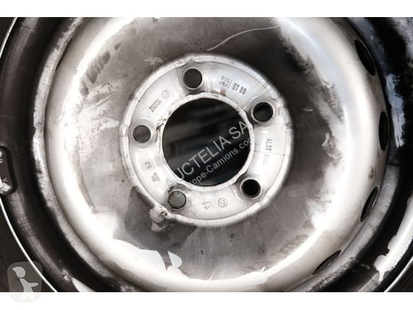 Vrachtwagenonderdelen  225/65 R16