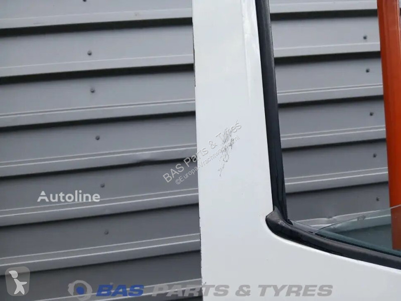 Запчасти для грузовика Renault T-Serie Right
