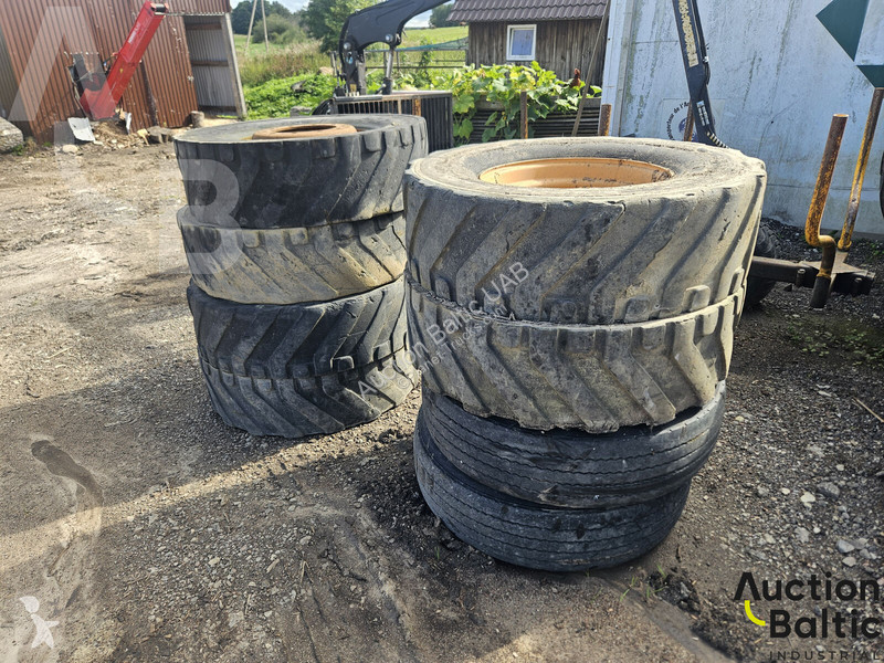 Teherautó-alkatrészek  tyres with rims