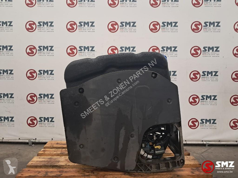 Запчасти для грузовика Renault Occ AdBluetank +...