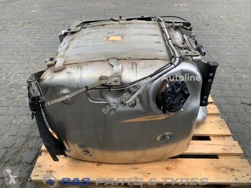 قطع غيار الآليات الثقيلة Scania Silencer