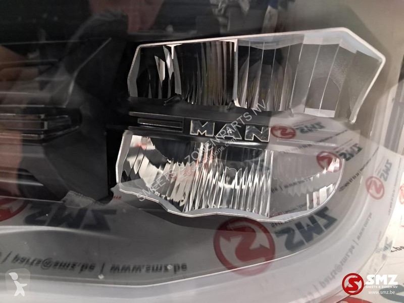 MAN Occ Koplamp MAN TG3 links truck part