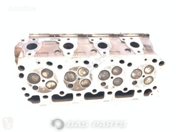 Mercedes cylinder head