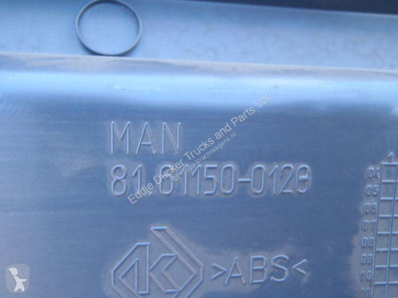 Reservdelar lastbilar MAN 81.61150-0128 GRILLE