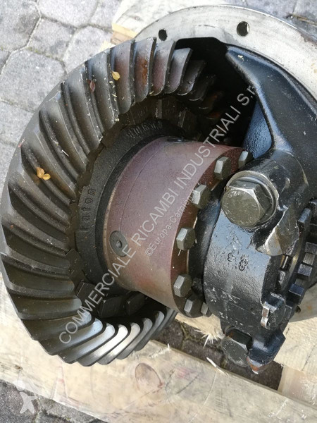 قطع غيار الآليات الثقيلة MAN