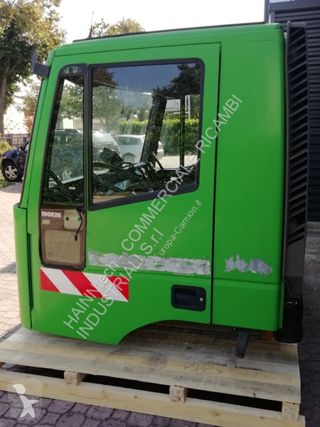 Pezzi di ricambio per mezzi pesanti Iveco...