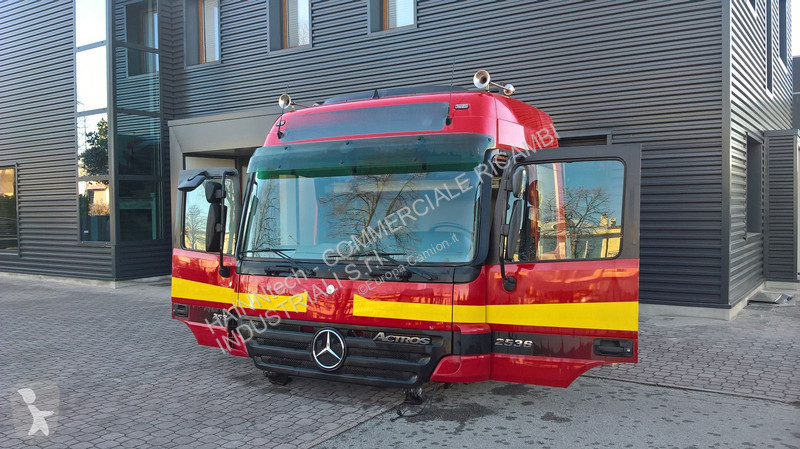 قطع غيار الآليات الثقيلة Mercedes ACTROS MP2...