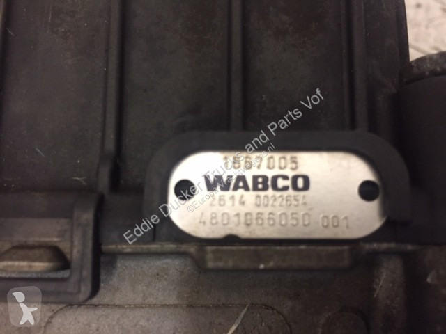 Pièces poids lourds DAF 1867005 FRONT AXLE...