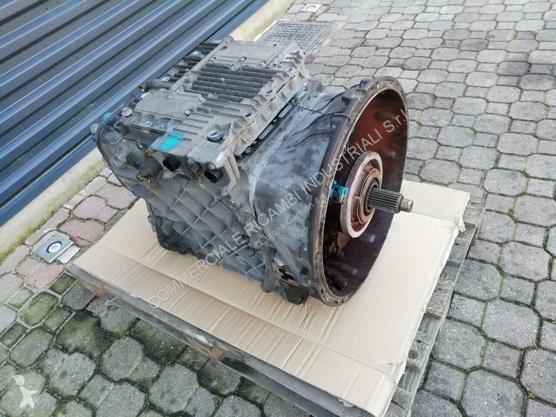 قطع غيار الآليات الثقيلة Volvo FH  - AT2512C