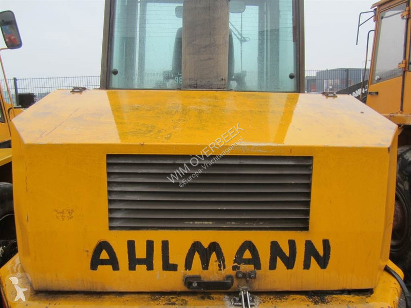 Piese de schimb utilaje lucrări publice Ahlmann...