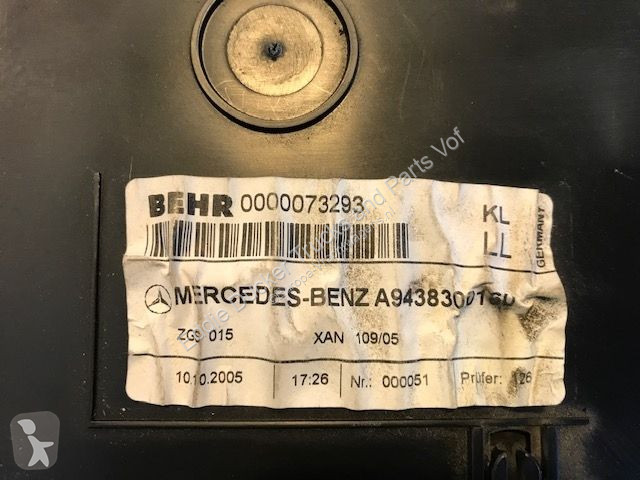 Pièces poids lourds Mercedes A 9438300160...