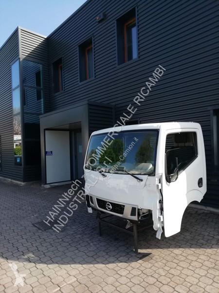 قطع غيار الآليات الثقيلة Nissan NT400