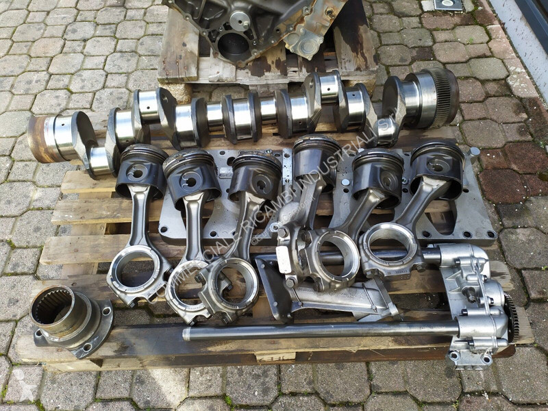 Pezzi di ricambio per mezzi pesanti DAF MX CF85...