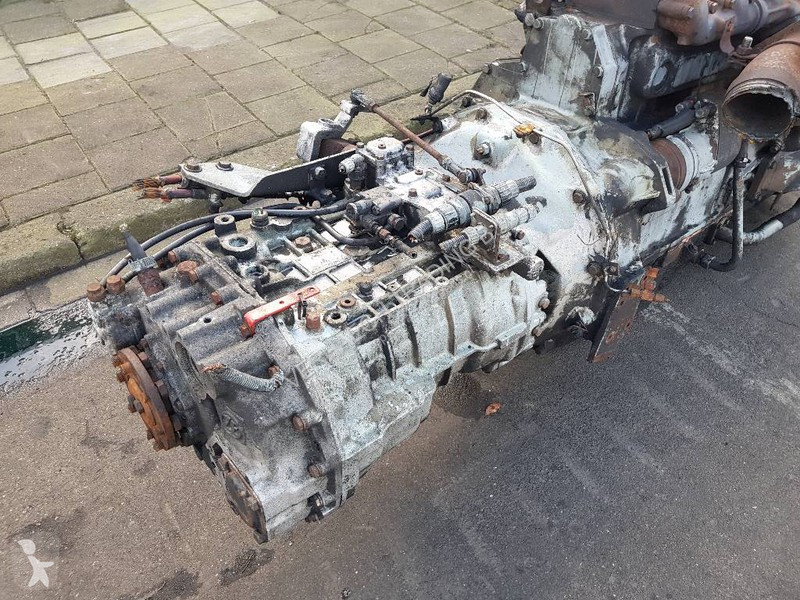 قطع غيار الآليات الثقيلة ZF 6S150 C