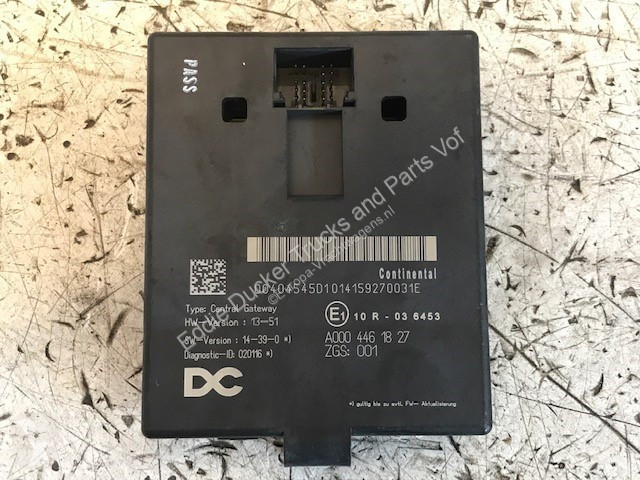 Teherautó-alkatrészek Mercedes A 0004461827...