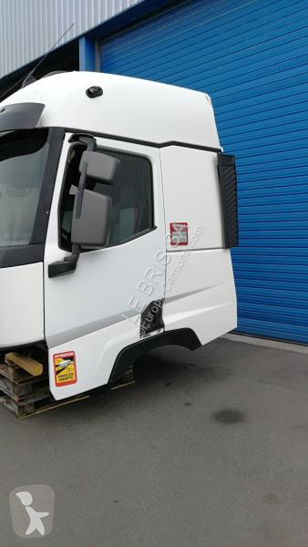 Pièces poids lourds Renault  T440 CABINE...