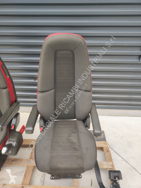 Pezzi di ricambio per mezzi pesanti Volvo 4 -...