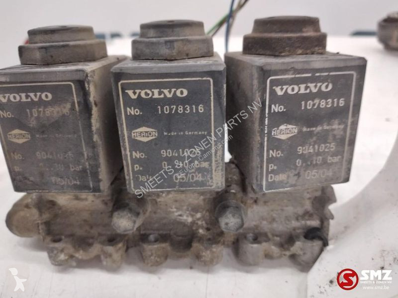 Piese camioane Volvo Occ set 3 magneetventielen...