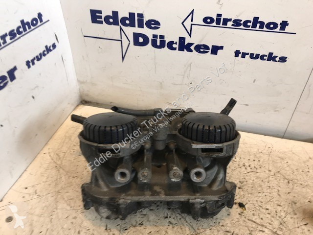 Pièces poids lourds Mercedes A 0004296424...