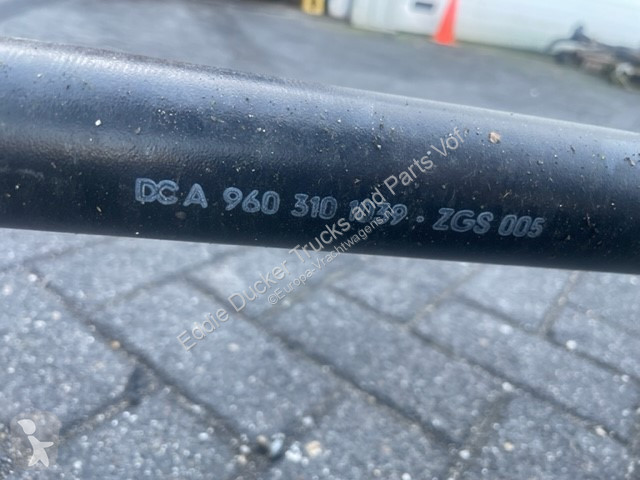 Peças pesados Mercedes A 9603101039...