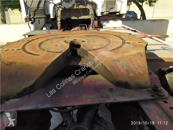 Reservdelar lastbilar Iveco Sellette d'attelage...
