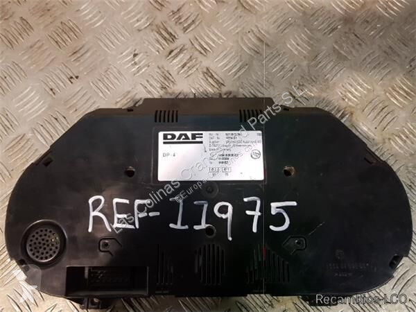 Piese camioane DAF Tableau de bord pour camion...