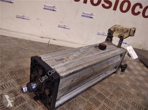 Reservdelar lastbilar Iveco Pompe de levage de...