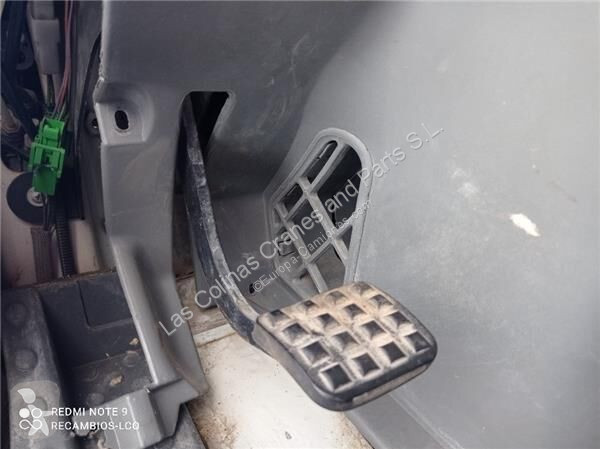 Náhradní díly pro kamiony Iveco Pédale...