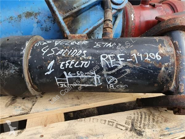 Reservdelar lastbilar Piston GENERICA pour camion