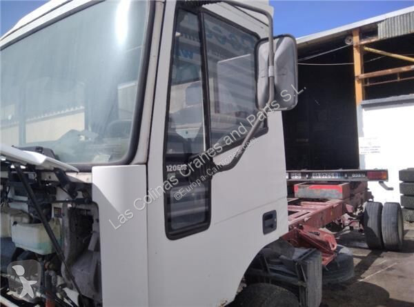 Náhradní díly pro kamiony Iveco Porte Puerta...