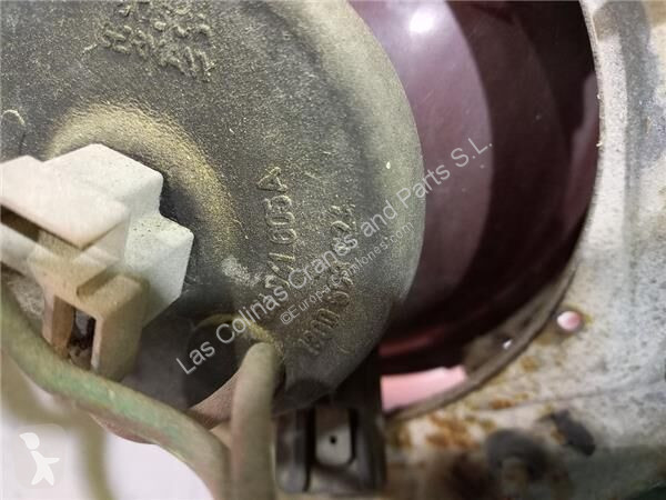 Reservdelar lastbilar Iveco Phare Delantero...