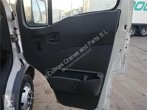 Náhradní díly pro kamiony Iveco Porte Puerta...