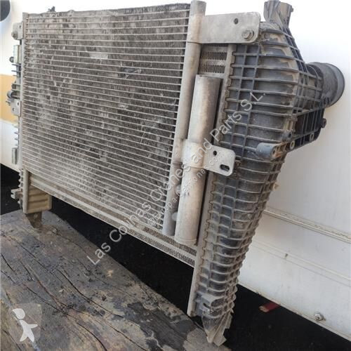 Reservdelar lastbilar Iveco Radiateur de...