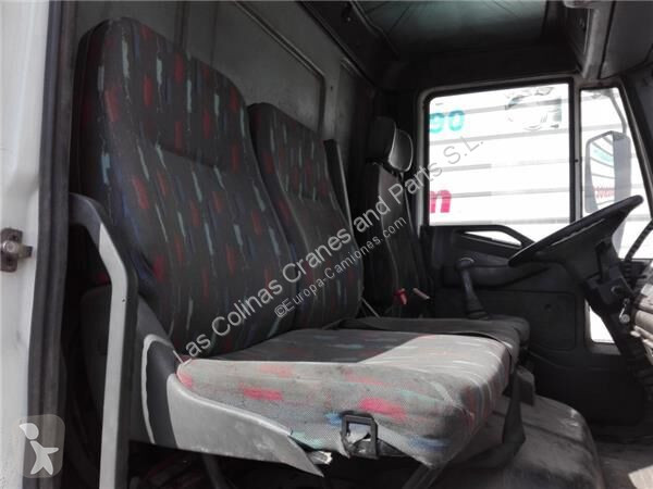 Náhradní díly pro kamiony Iveco Siège Asiento...