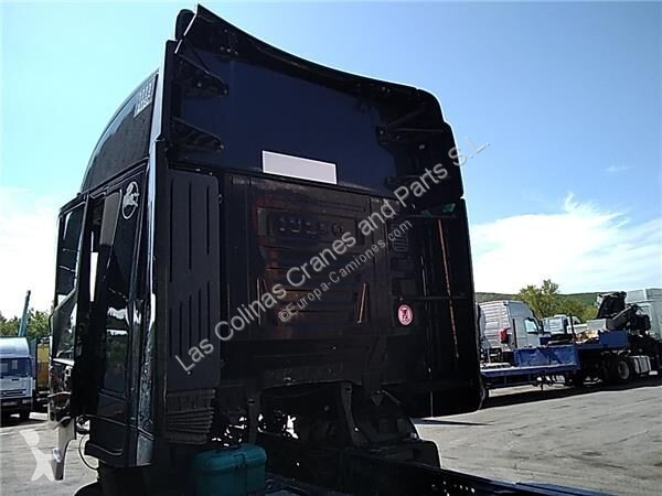 Náhradní díly pro kamiony Iveco Aileron Spoiler...