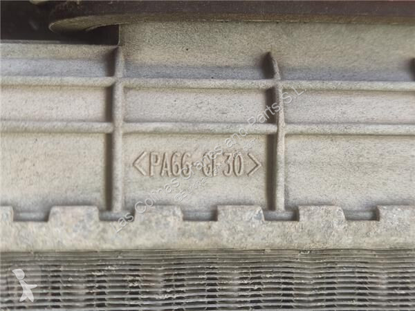 Reservdelar lastbilar Iveco Radiateur de...