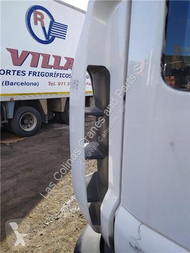 Reservdelar lastbilar Iveco Bavette garde-boue...