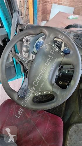 Náhradní díly pro kamiony Iveco Volant pour...