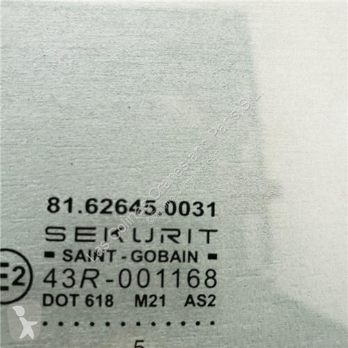 Reservdelar lastbilar MAN Vitre 43R-001168...