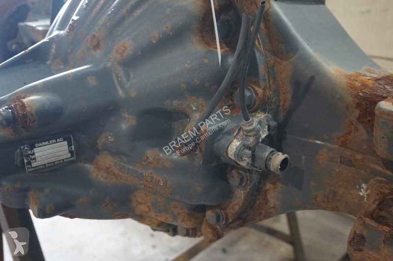 Reservdelar lastbilar Mercedes R440-13A/C22.5...