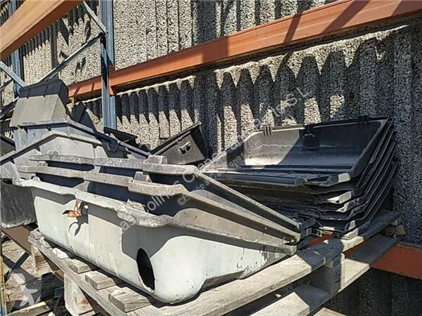 Reservdelar lastbilar Boîtier de batterie Tapa...