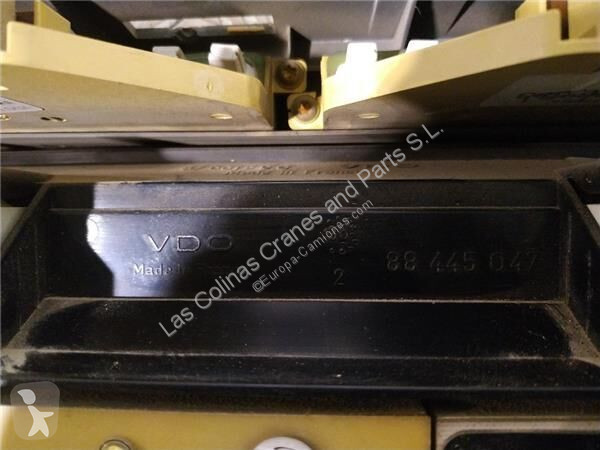 Reservdelar lastbilar Renault Tableau de bord...