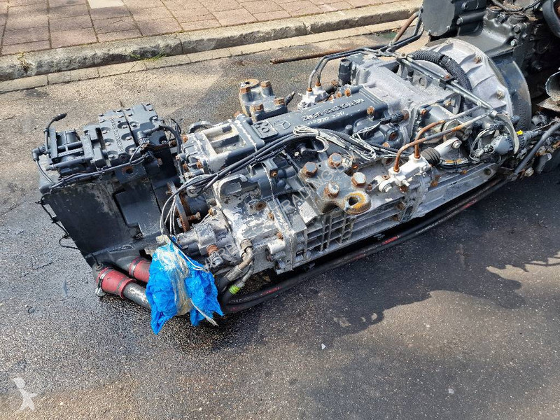 Náhradní díly pro kamiony Mercedes G211-16