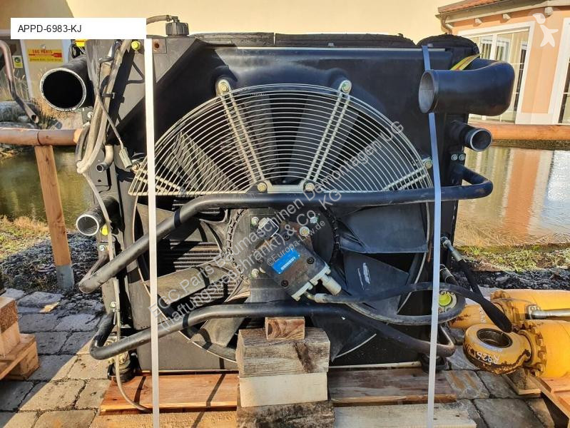 Pièces poids lourds Liebherr Radiateur d'huile...