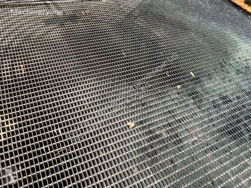 Pièces poids lourds Liebherr Radiateur d'huile...