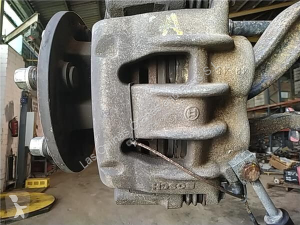 Pièces poids lourds Nissan Ãtrier d
2000
e...