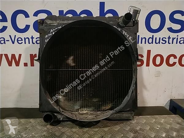 Pièces poids lourds Nissan Radiateur de...