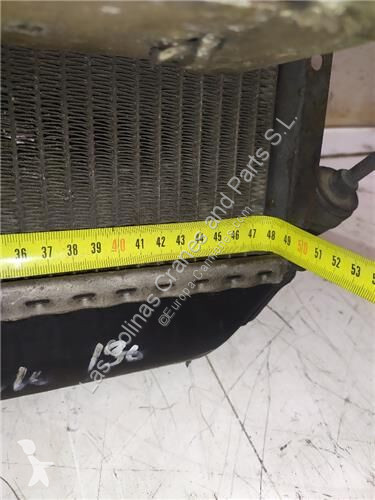 Pièces poids lourds Nissan Radiateur de...