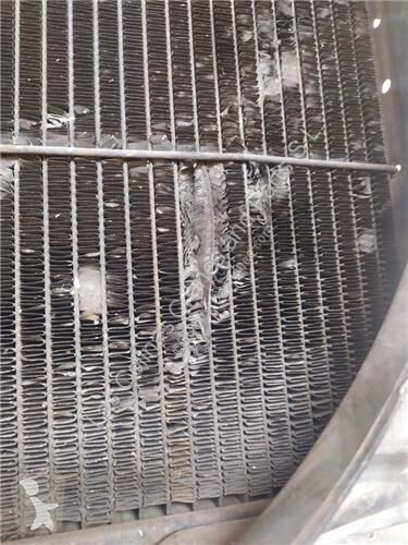 Pièces poids lourds Nissan Radiateur de...