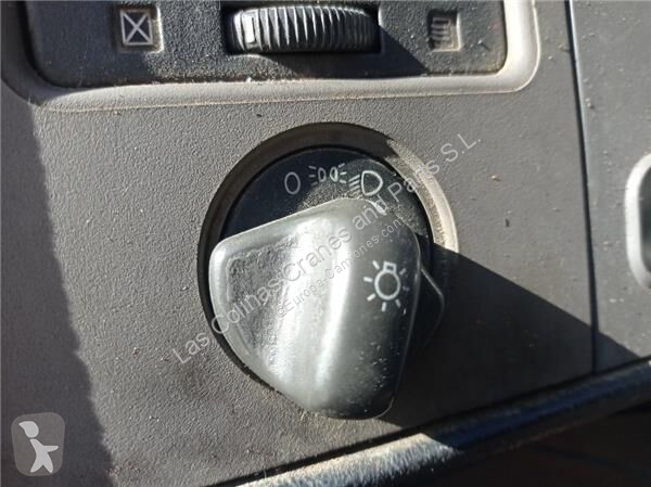 Pièces poids lourds Nissan Commutateur de...